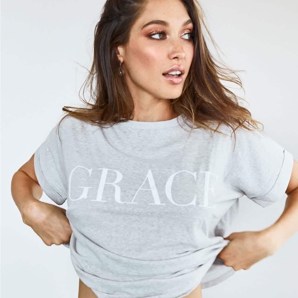 NWT Grace Loves Lace The Perfect Everyday Tee, Grey S